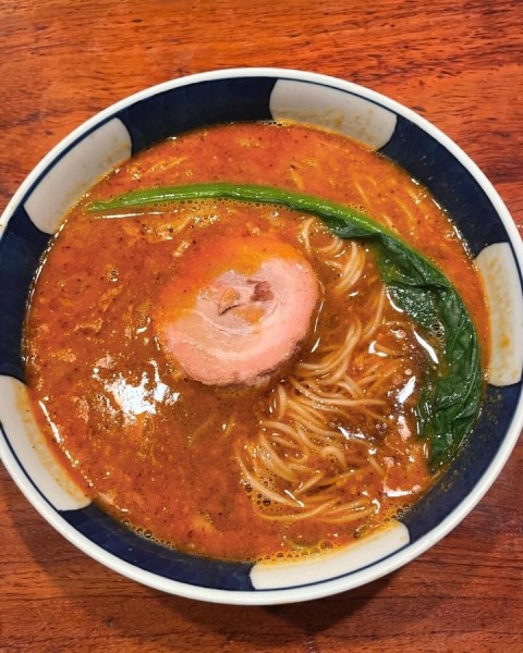 「だんだん麺」@支那麺 はしご 入船店の写真