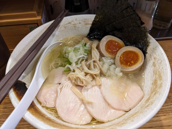 「特製あっさり鶏そば」@麺匠ようすけ 鶏煮亭の写真