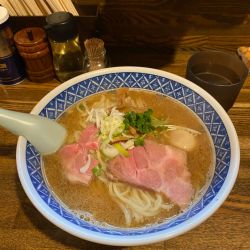 らーめん(大盛) + 味玉