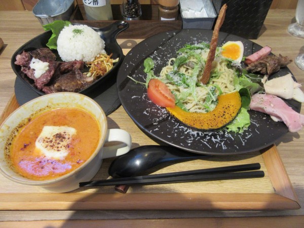 「海老×トマトの濃厚つけＳＯＢＡ（１１００円）他」@フレンチラーメンの店 MATOYAの写真