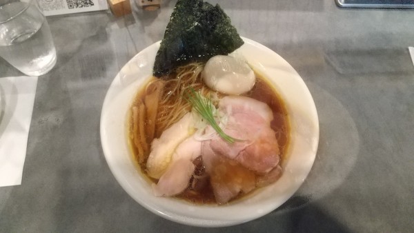 「特製醬油らぁ麺1250円」@麺しかのの写真