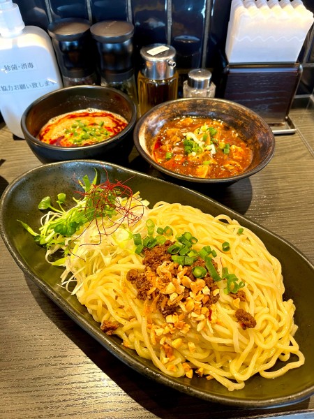 「紅坦々つけ麺【TP】大盛、麻婆丼(小)」@四川麺条香氣の写真