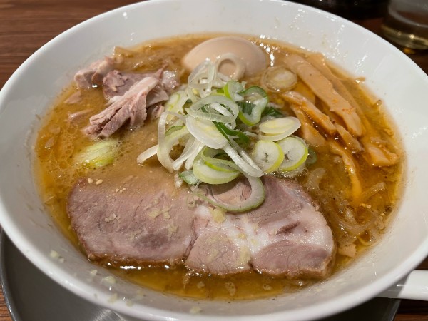 「煮玉子入り30年前の味噌ラーメン」@すみれ 新横浜ラーメン博物館店の写真