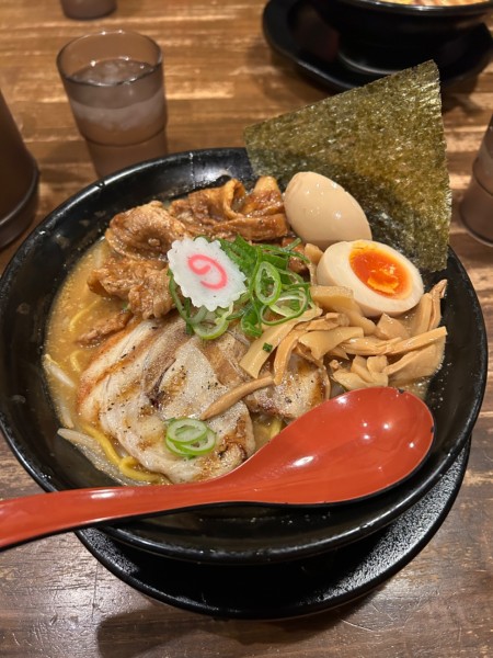 「百年味噌ラーメン」@マルキン本舗 大間野店の写真