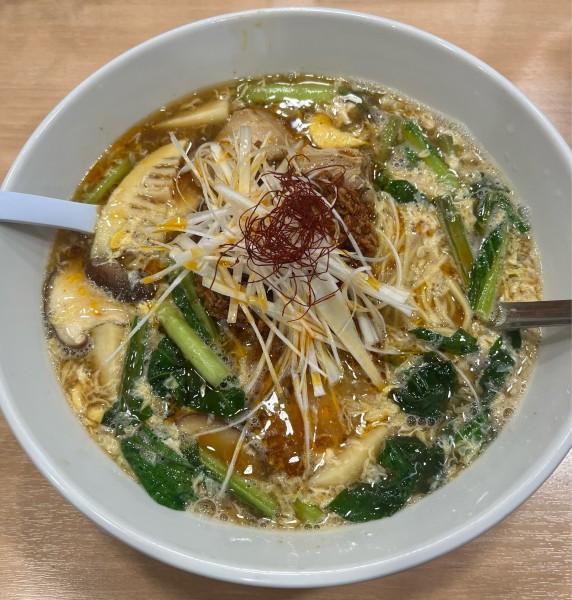 「麻辣酸辣湯麺大盛(1300円)」@スミレ食堂の写真