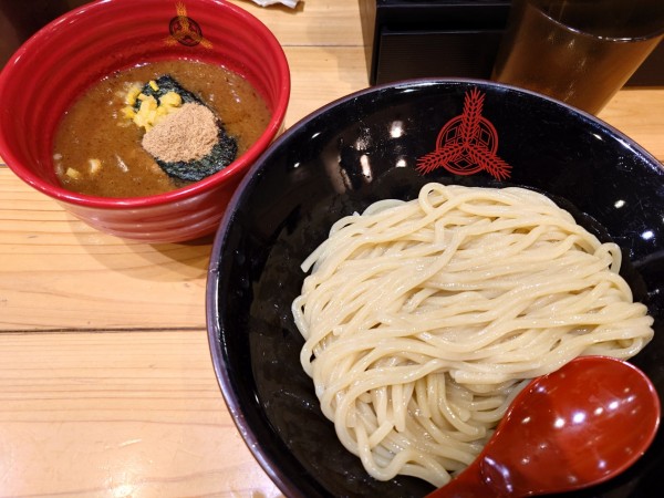 「特濃つけ麺(1050円)」@三田製麺所 アトレ浦和店の写真