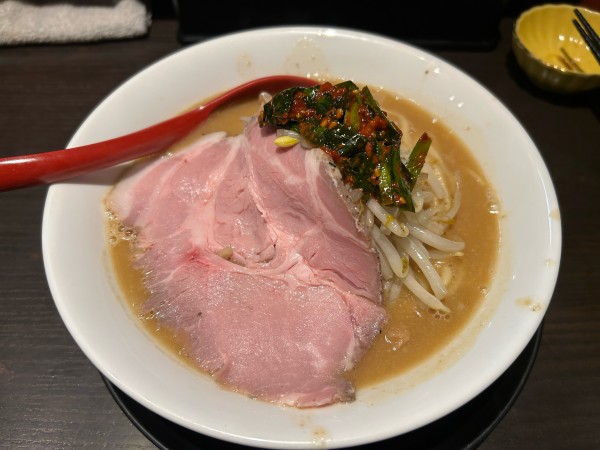 「牛鶏白湯味噌らぁめん」@麺処 夏海の写真