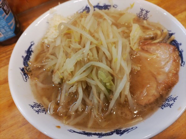 「小ラーメン 850円 (麺半分ニンニク少なめ）」@ラーメン二郎 前橋千代田町店の写真