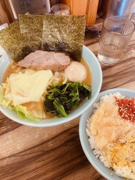 「東小スペシャル並 800円 無料ライス」@横浜家系ラーメン 武蔵家 東小金井店の写真