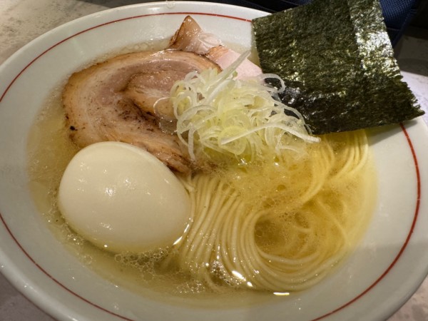 「鶏中華そば　塩　味玉」@麺 コレキヨの写真