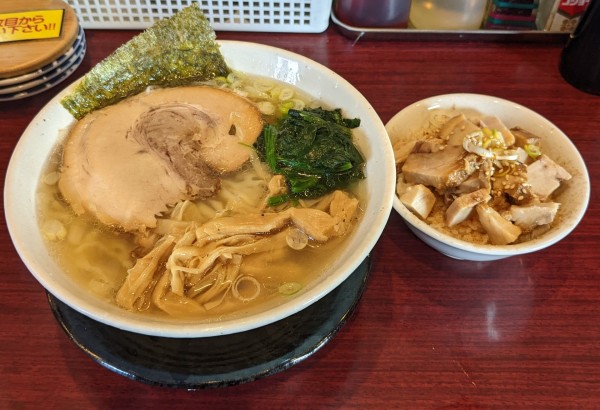 「佐野らーめん(800円) + プチチャーシュー丼」@佐野らーめん 湧の写真
