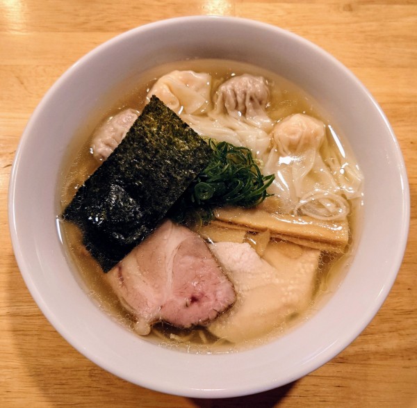 「肉と海老ワンタン麺(白、1100円)」@支那そば くろ田の写真