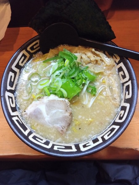 「鶏白湯醤油」@麺恋 佐藤 澄川本店の写真