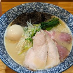 特製純鶏白湯そば(塩)+和え玉×2