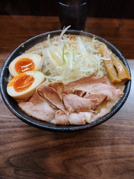 「みそラーメン（大盛）」@麺処 となみの写真