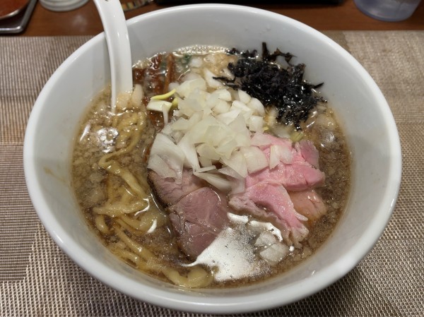 「【限定】背脂煮干手揉みらぁ麺」@麺処 はら田の写真