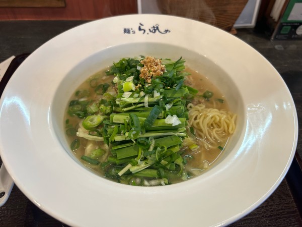 「【期間限定】塩韮麺900円、ニラダブル50円」@麺’s ら.ぱしゃ 水戸店の写真