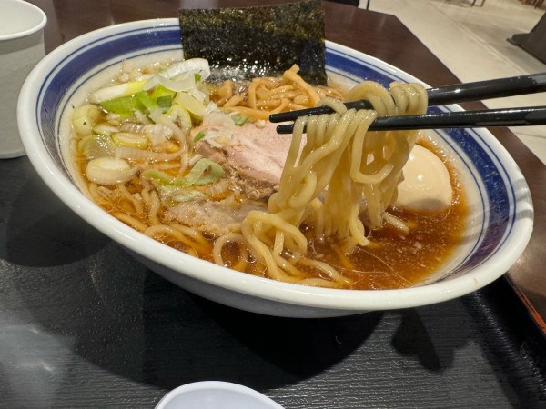 「豚玉そば（並）840円」@旨い安い腹いっぱい 幕張店の写真