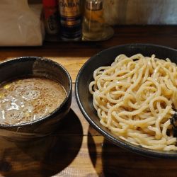 魚介豚骨つけめん（大盛）