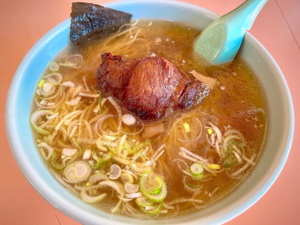 「ニンニクラーメン（930円）」@平塚ラーメン 二代目の写真