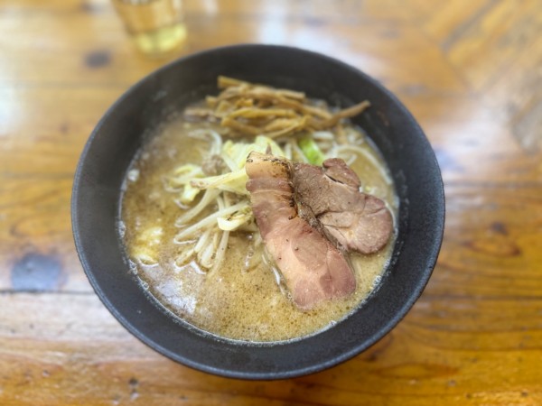 「麹味噌らーめん 1050円」@ヤマシロの写真