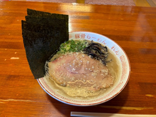 「博多ラーメン+ノリ」@豚骨らーめん れんの写真