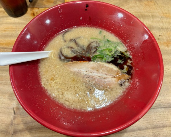 「赤丸新味」@博多一風堂 金沢香林坊店の写真