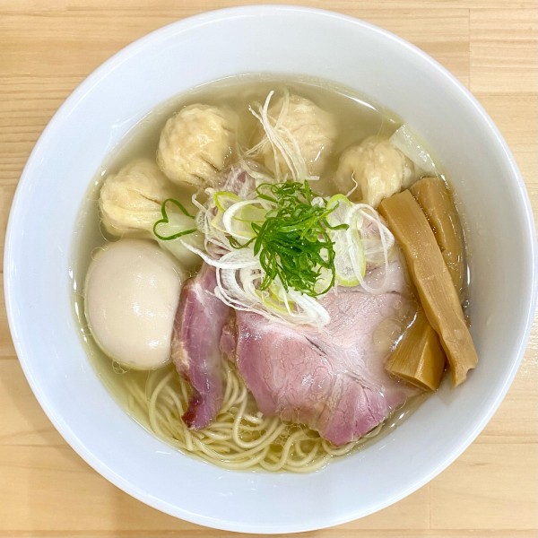 「ワンタン塩ラーメン ¥1150円（味玉サービスCP）」@NAGASHARIの写真