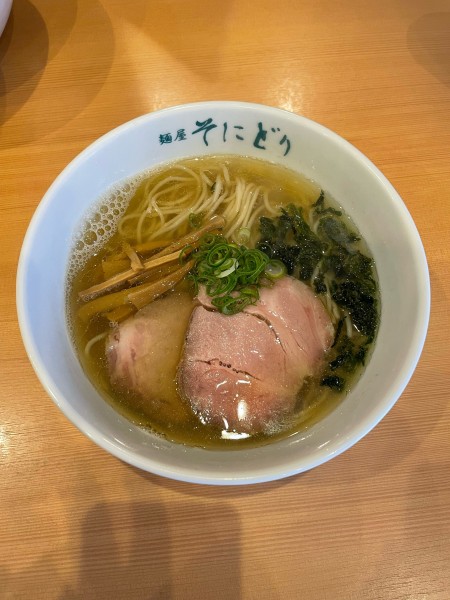 「白醤油らーめん(950円)」@麺屋 そにどりの写真