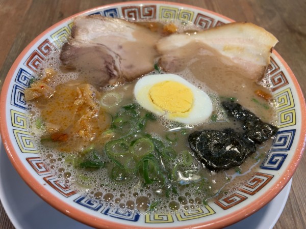 「分校ラーメン」@久留米とんこつラーメン松山分校の写真
