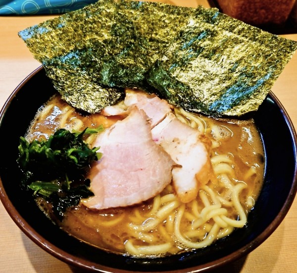 「ラーメン(中)」@輝道家直系 皇綱家の写真