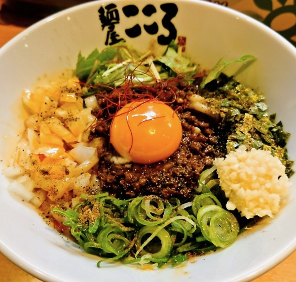 「濃厚坦々まぜそば」@麺屋こころ 柏店の写真