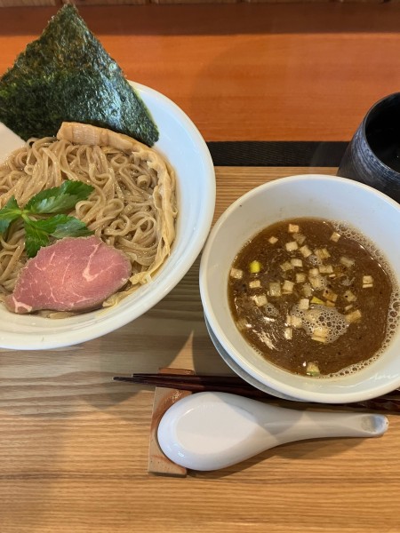 「特選吟醸煮干しつけそば　900円」@麺屋 轍 豊川店の写真