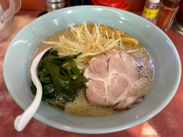 「ネギラーメン 中盛 ¥960」@ニューラーメンショップ 大宮東口店の写真