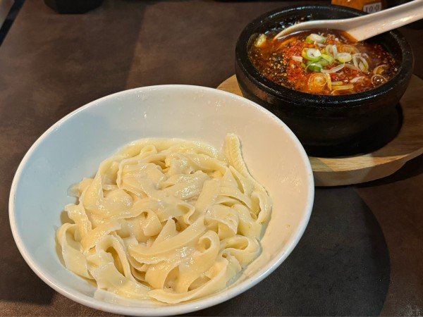 「頂天石焼麻婆刀削麺(激辛)」@陳家私菜 五反田店の写真