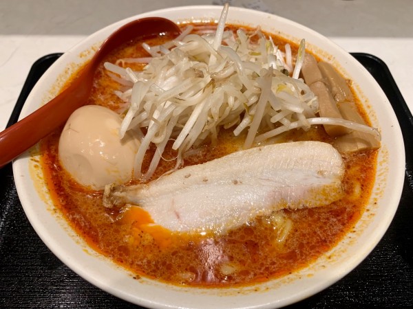 「味玉辛味噌ラーメン1150円」@味噌麺処 花道庵 東京ラーメンストリート店の写真