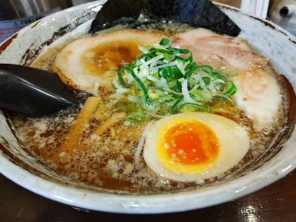 「小池さんラーメン+チャーシュー1枚」@ラーメンの小池さんの写真