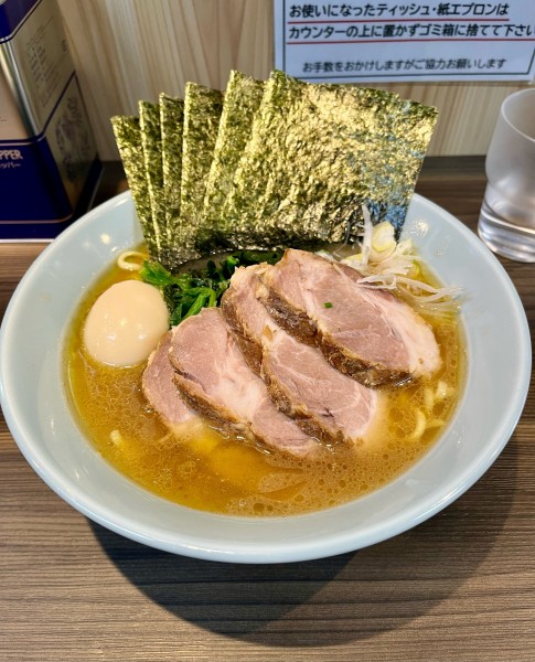 「全部のせ塩ラーメン【TP】ライス」@横浜家系豚骨醤油極太麺 侍 本店の写真