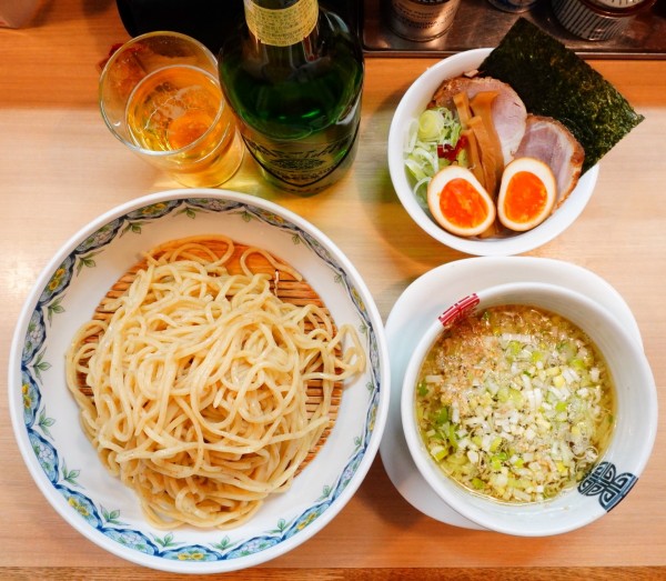 「粟国の塩つけそば＋くんせい玉子＋ビール中瓶」@中華そば 多賀野の写真