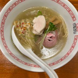 鶏清湯塩らーめん860円