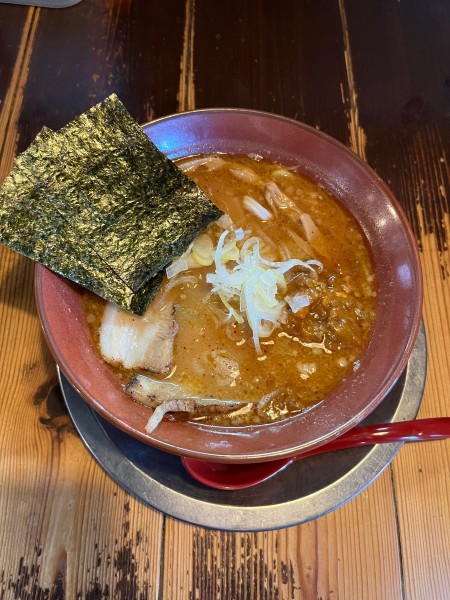 「肉味噌ラーメン　中辛」@夜鳴き軒の写真
