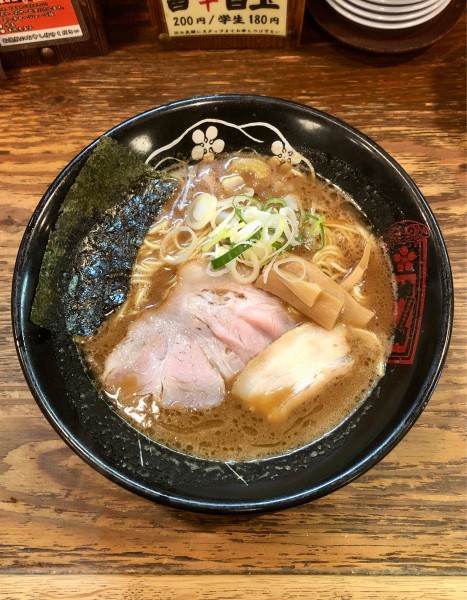 「中華そば（850）」@金澤濃厚中華そば 神仙の写真