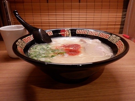 「天然とんこつラーメン」@一蘭 本社総本店の写真