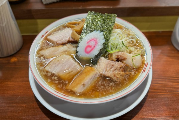 「いりこ（淡口）¥950、豚¥350」@大井町立食い中華蕎麦 いりこ屋の写真