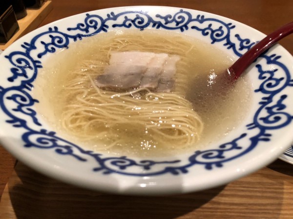 「ラーメン」@豚そば 月や ラーメン滑走路店の写真