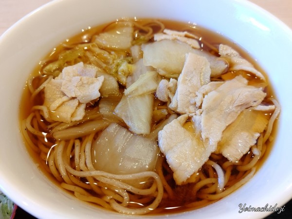 「柚子胡椒香る白菜豚肉そば（620円）」@いろり庵きらくそば 南越谷北口店の写真