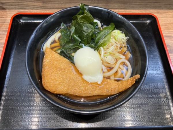 「朝うどん(温かいきつねうどん)」@名代 富士そば 門前仲町店の写真
