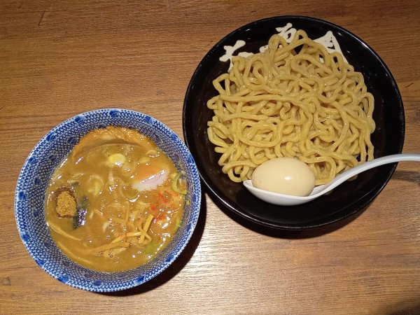 「味玉つけめん」@六厘舎 大崎店の写真