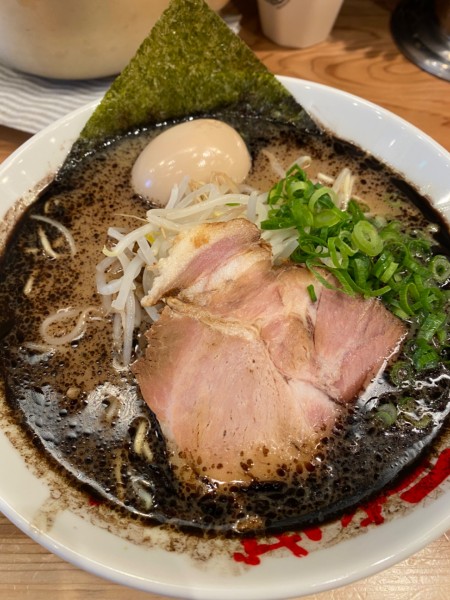 「らーめん+味玉」@なんつッ亭  町田店の写真