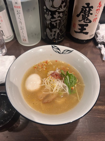 「鯛塩ラーメン寿味玉のせ」@らぁ麺BAR 錦 iwamotoの写真